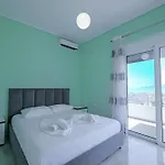 E Olsi Kacupaj * Sarandë